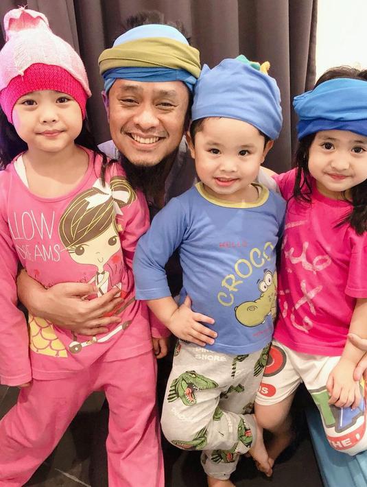 Jelang Melahirkan, Oki Setiana Dewi dan Suami Umumkan Nama ...
