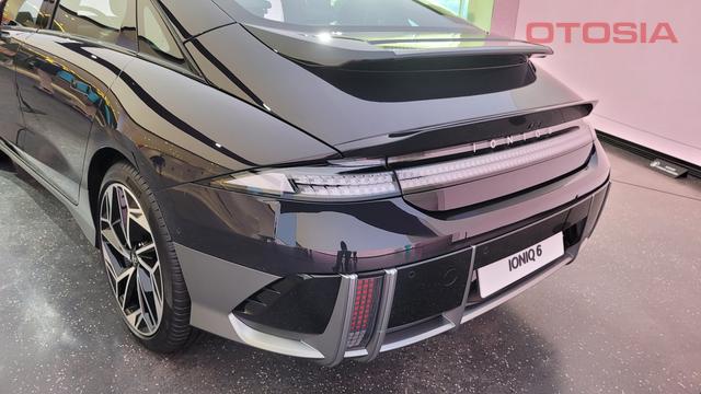 Hyundai Ionic 6