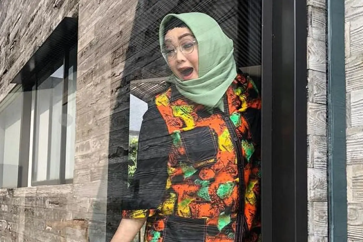 Rina Gunawan