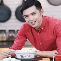 Tampan dan pandai memasak, Nicky Tirta sukses menjadi suami idaman para kaum hawa. (Liputan6.com/IG/nickytirta)