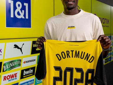 Pada Kamis (18/7/2024) malam WIB, Borussia Dortmund memberi konfirmasi transfer Serhou Guirassy dari Stuttgart. (FOTO: x.com/BVB)