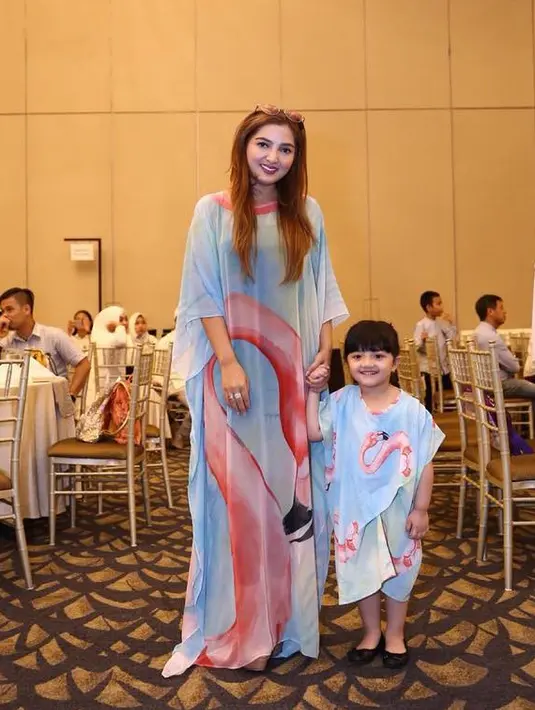 (Instagram/ashanty_ash)