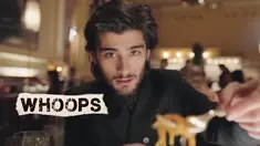 Setelah menghebohkan public dengan fotonya menggandeng wanita lain saat liburan di Thailand Tunangan Perrie Edwards ini sekarang membawa kabar mengejutkan perihal dirinya yang mengundurkan diri dari tur asia 1 Direction.