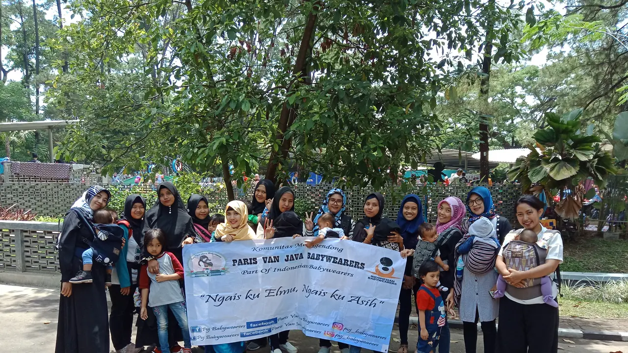Komunitas Babywearers