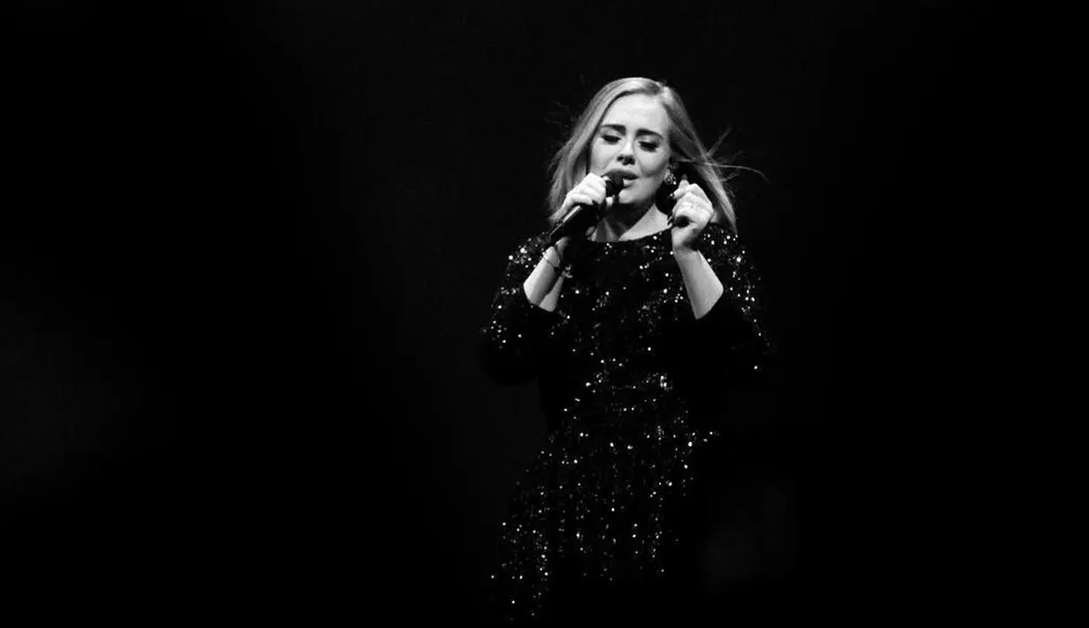 (Instagram/adele)