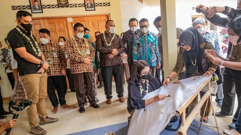 Lestarikan Budaya Daerah dengan Destinasi Eduwisata Pembatik Cilik Pandak