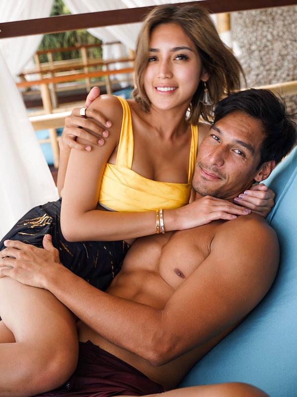 Potret mesra Jessica Iskandar dan Richard Kyle (Sumber: Instagram/richo_kyle)