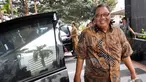 Menkop dan UKM AA Gede Ngurah Puspayoga tiba di Gedung KPK, Jakarta, Senin (10/11/2014)   (Liputan6.com/MIftahul Hayat)