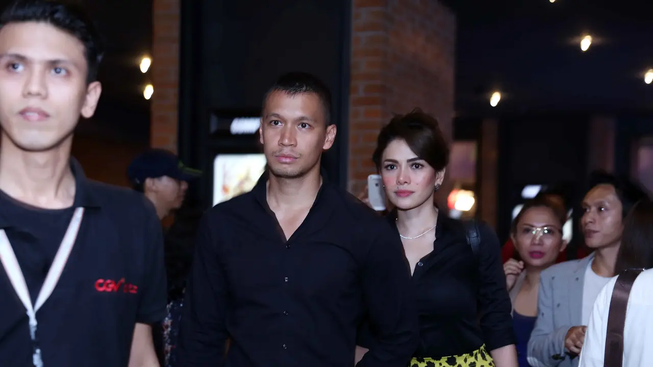 [Bintang] Samuel Rizal - Nikita Mirzani