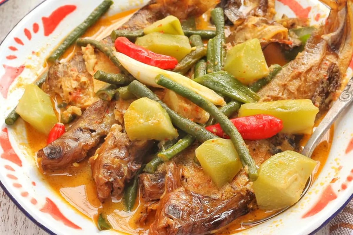 gulai ikan salais