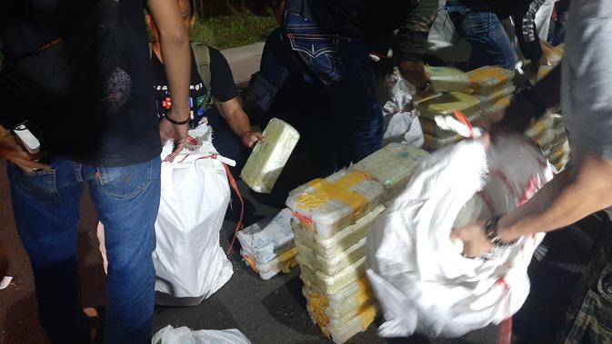 Polisi tembak mati bandar narkoba di Tangerang (Yopi/Liputan6.com)