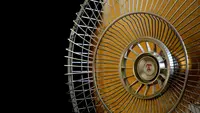Perbandingan Kipas Angin VS Blower untuk di Rumah: Pilih Mana untuk Kesejukan Optimal?