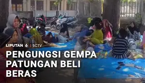 Pengungsi Gempa Patungan Beli Beras