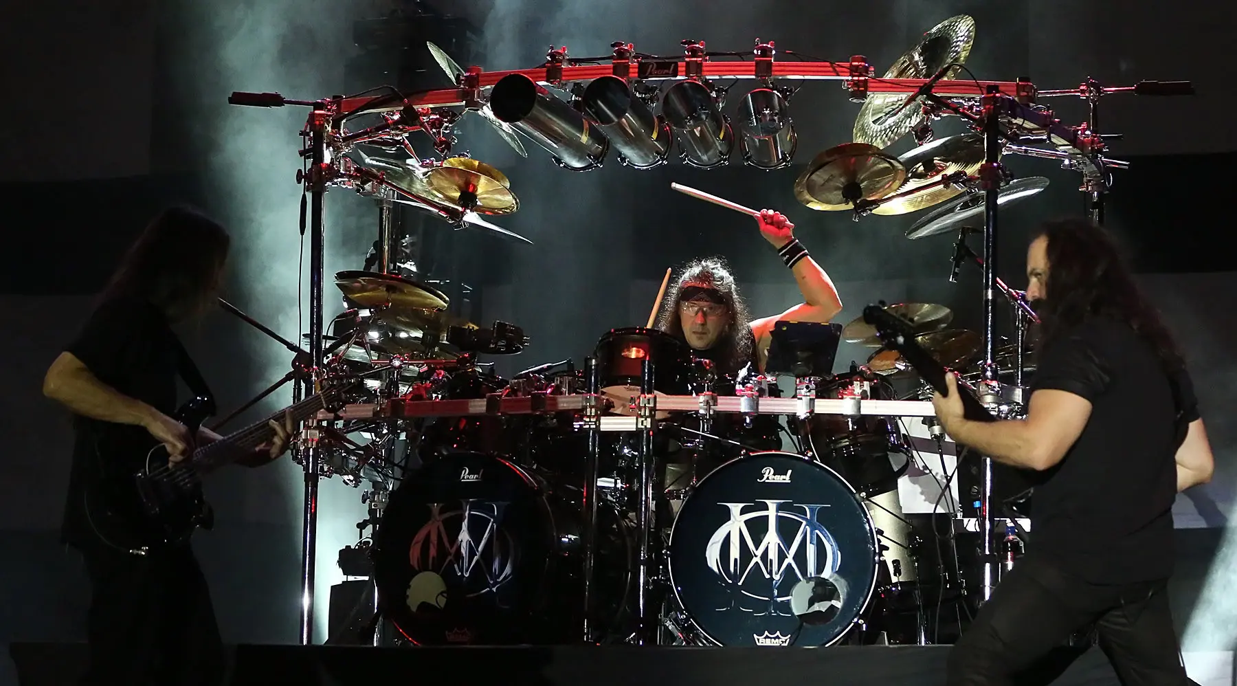 Dream Theater di JogjaRockarta Rock Festival 2017 (Bambang E Ros/Bintang.com)