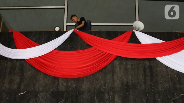 DPR Hias Ruang Paripurna