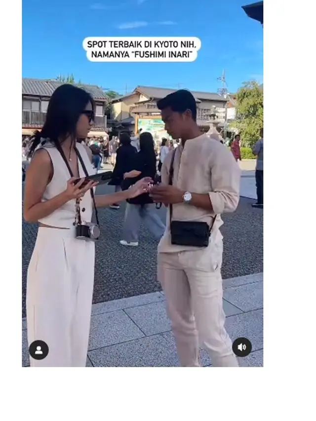6 Momen Pratama Arhan Liburan Bareng Azizah Salsha dan Mertua di Kyoto, Kompak Banget