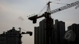 Pemprov DKI akan mengeluarkan moratorium (penundaan sementara) pembangunan apartemen, Jakarta, Kamis (7/5/2015).  Pemprov menilai, warga yang tinggal di sana tidak dapat dipantau dan didata. (Liputan6.com/Faizal Fanani)