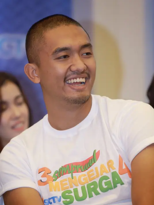 Dalam sinetron '3 Semprul Mengejar Surga 4', bersama dengan Andhika Pratama dan Gading Martin. Ia mengakui bahwa menggantikan Narji merupakan kerja kerasnya selama ini. (Galih W. Satria/Bintang.com)