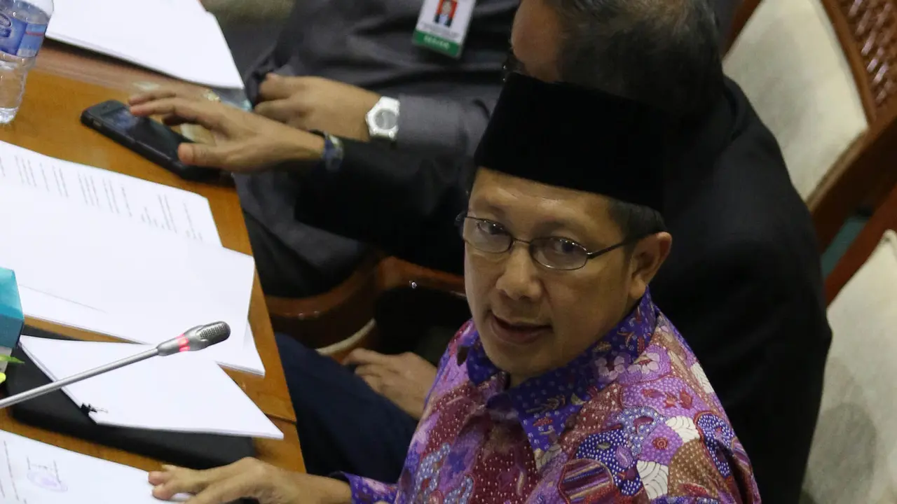 20160114-Bahas Haji, Menag Raker dengan Komisi VIII DPR
