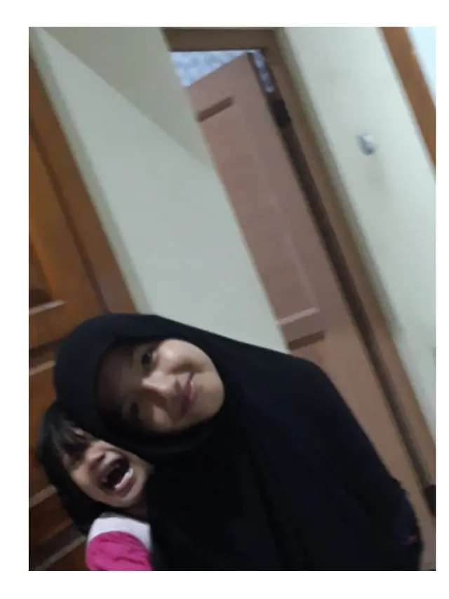 Kelakuan Kocak Bocah
