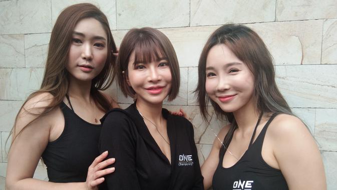 7 Ring Girl Seksi Ramaikan ONE Championship di Jakarta ...