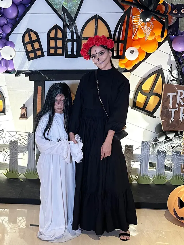 7 Potret Seleb Indonesia Rayakan Halloween, Sosok Luna Maya Curi Perhatian