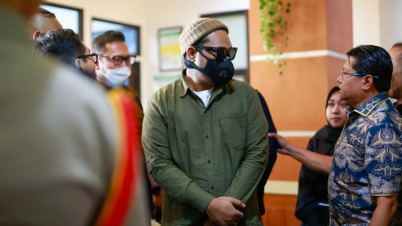 Sidang Inara Rusli dan Virgoun