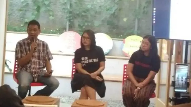 Pawai Bebas Plastik