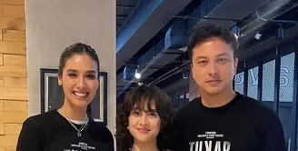 Zara Adhisty tampil manglingi saat reveal cast untuk film Tukar Takdir. Ia turut bermain film bersama Nicholas Saputra dan Marsha Timothy [@marshatimothy]