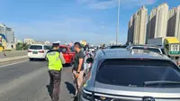 8 Mobil Terlibat Kecelakaan Beruntun di Tol Ancol