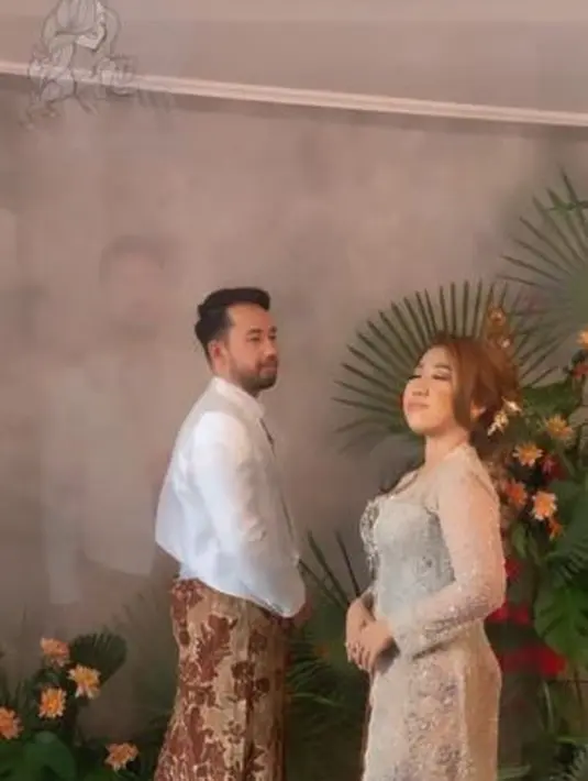 Segera Menikah, Ini 6 Potret Prewedding Kiky Saputri dan Muhammad Khairi (Sumber: Instagram/revalhairstylist)