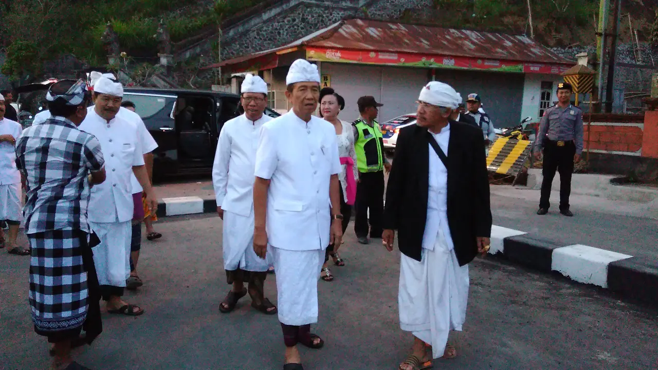 Gerak Warga Membendung Geliat Gunung Agung 