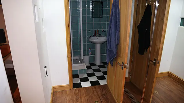 apartemen misterius (foto: Boredpanda)