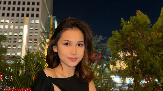 Daftar Artis Indonesia yang Masuk 100 Wanita Tercantik di Dunia Versi TC Candler (credit: instagram/sandrinna_11)