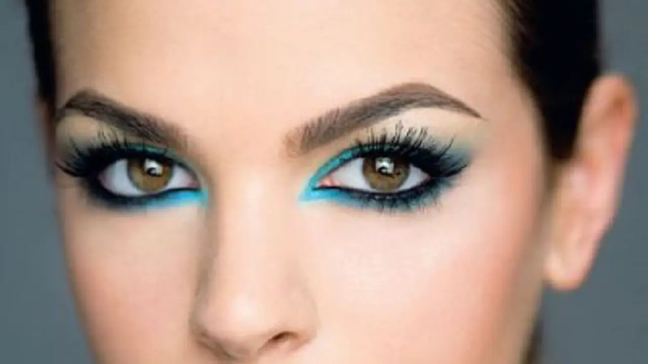 Colored Eyeliner - Errine