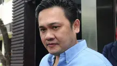 Di tengah banyaknya hujatan yang menyerang ibu angkat Angeline, Margriet Megawe, pengacara Farhat Abbas justru bersikap sebaliknya. 