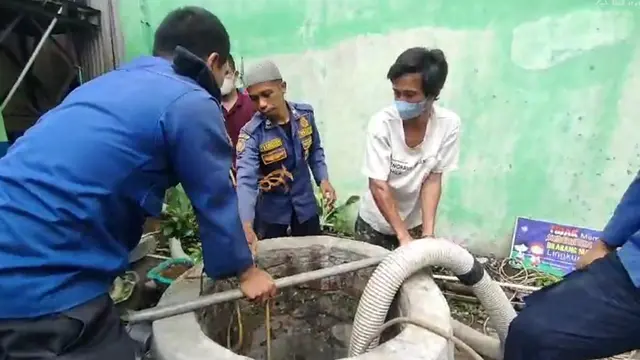 Kerangka manusia ditemukan dalam sumur milik Sekolah Dasar Negeri Tajur 04, Desa Tarikolot, Kecamatan Citeureup, Kabupaten Bogor, Kamis 7 Desember 2023