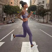 Nike React Escape Run dirancang khusus untup para perempuan yang bisa dipakai untuk berolahraga sekaligus beraktivitas.