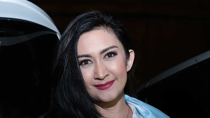 [Bintang] Nafa Urbach