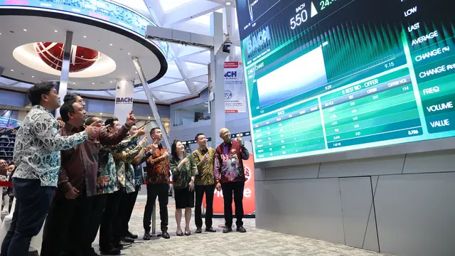Pencatatan saham PT Bach Multi Global Tbk (BACH), Rabu, (8/7/2026). (Foto: BEI)