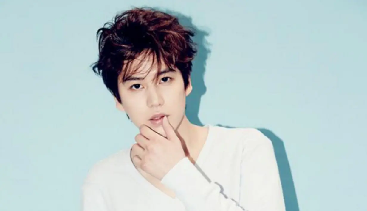 Biasanya para maknae akan selalu menaruh hormat pada hyung-nya, akan tetapi hal tersebut tampaknya tak berlaku bagi Kyuhyun Super Junior. Pasalnya ia suka menjahili para hyung-nya. (Foto: soompi.com)