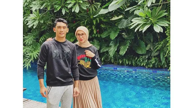 Potret 7 Artis Wanita dengan Putranya, Bak Kakak Adik