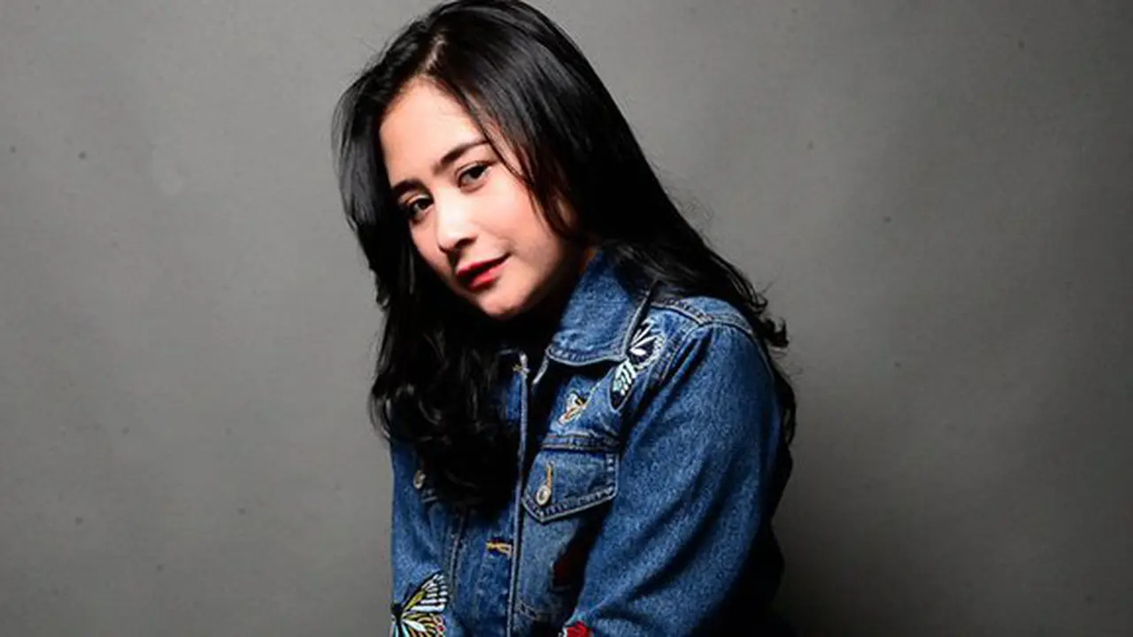 Prilly sempat pingsan karena diet/copyright: KapanLagi.com