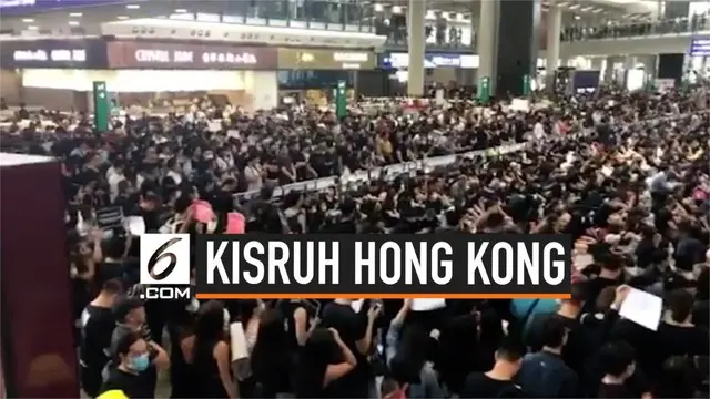 Kepala urusan transportasi Hong Kong menjelaskan lumpuhnya bandara Hong Kong menyebabkan terganggunya perekonomian. Bandara Hong Kong menjadi kunci perkembangan ekonomi hingga saat ini.