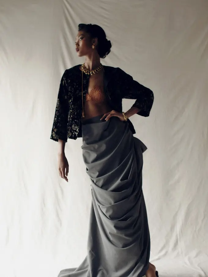 Nila Baharuddin Rilis Koleksi Spring/Summer 2022, Adopsi Gaya Ikon Mode Legendaris Elsa Peretti