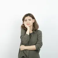 Berikut adalah cara untuk meringankan nyeri pada sakit gigi (Credit: Freepik/BalashMirzabey)