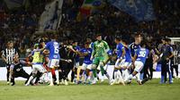 Final Campeonato Mineiro 2026 antara Cruzeiro dan Atlético Mineiro berakhir dramatis dan memicu kontroversi besar di lapangan. (IMAGO/Onzex Press e Imagens)