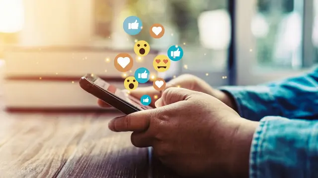 Intip Spesifikasi yang Wajib Dimiliki HP Kamu di Tahun 2024, Bare Minimum Banget Nih!