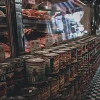 makanan kaleng | unsplash.com/@yvadmedia