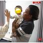 6 Momen Sule Jenguk Baby Adzam, Kunjungi Rumah Nathalie Holscher (Sumber: YouTube/
SULE FAMILY)